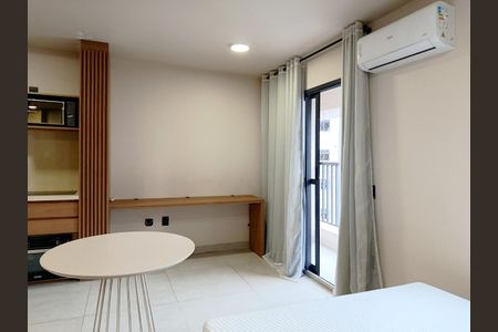 Estúdio de kitnet/studio à venda com 1 quarto, 28m² em Pinheiros, São Paulo