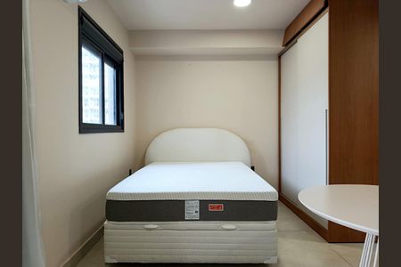 Studio para alugar com 28m², 1 quarto e sem vaga Studio para alugar com 28m², 1 quarto e sem vagaEstúdio