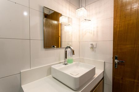 Apartamento à venda com 42m², 2 quartos e sem vaga Apartamento à venda com 42m², 2 quartos e sem vagaBanheiro