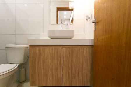 Apartamento à venda com 42m², 2 quartos e sem vaga Apartamento à venda com 42m², 2 quartos e sem vagaBanheiro