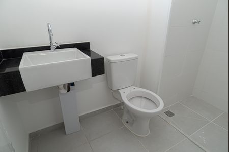 Studio à venda com 25m², 1 quarto e sem vaga Studio à venda com 25m², 1 quarto e sem vagaBanheiro