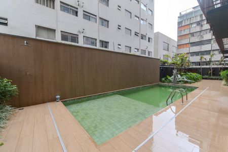 Studio à venda com 25m², 1 quarto e sem vaga Studio à venda com 25m², 1 quarto e sem vagaÁrea comum - Piscina