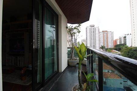 Varanda de apartamento à venda com 4 quartos, 242m² em Indianópolis, São Paulo