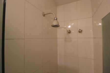 Apartamento à venda com 242m², 4 quartos e 4 vagasBanheiro da Suíte 1