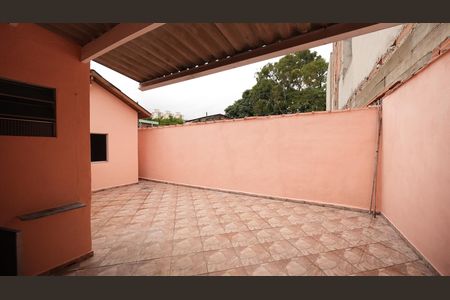 Casa para alugar com 160m², 2 quartos e 2 vagasQuintal