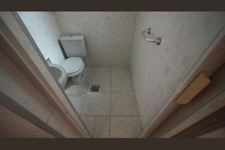Casa para alugar com 160m², 2 quartos e 2 vagasBanheiro Social