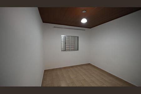 Casa para alugar com 160m², 2 quartos e 2 vagasQuarto 1