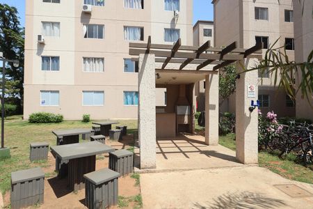Apartamento para alugar com 45m², 2 quartos e 1 vagaÁrea comum - Churrasqueira