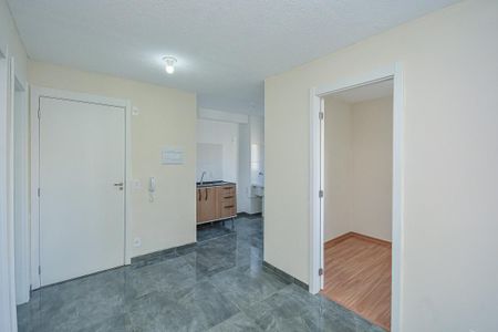 Sala de apartamento para alugar com 2 quartos, 35m² em Socorro, São Paulo