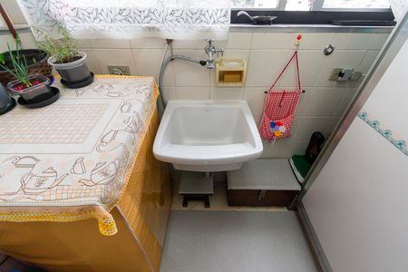 Apartamento à venda com 63m², 2 quartos e 1 vaga Apartamento à venda com 63m², 2 quartos e 1 vagaÁrea de Serviço