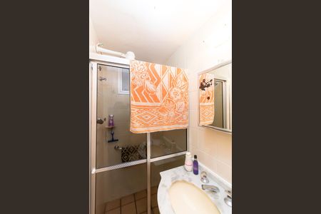 Apartamento à venda com 63m², 2 quartos e 1 vaga Apartamento à venda com 63m², 2 quartos e 1 vagaBanheiro da Suíte