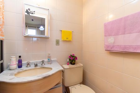 Apartamento à venda com 63m², 2 quartos e 1 vaga Apartamento à venda com 63m², 2 quartos e 1 vagaBanheiro da Suíte