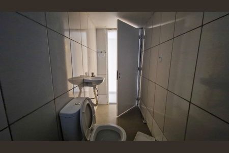 Banheiro de casa à venda com 1 quarto, 32m² em Vila Sao Paulo, São Paulo