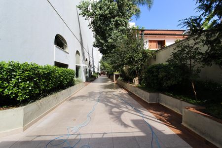 Apartamento para alugar com 72m², 2 quartos e 1 vagaÁrea comum
