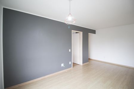 Apartamento para alugar com 72m², 2 quartos e 1 vagaSala