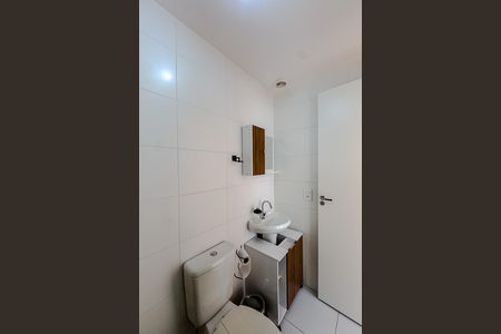 Apartamento à venda com 28m², 1 quarto e sem vaga Apartamento à venda com 28m², 1 quarto e sem vagaBanheiro da Suíte