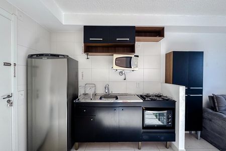 Apartamento à venda com 28m², 1 quarto e sem vaga Apartamento à venda com 28m², 1 quarto e sem vagaCozinha e Área de Serviço