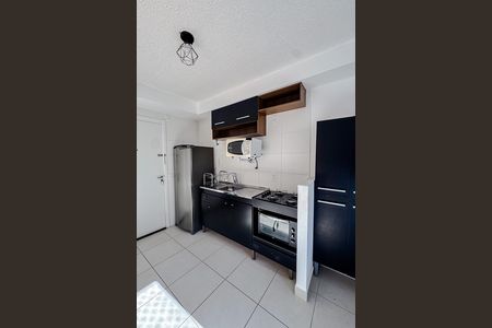 Apartamento à venda com 28m², 1 quarto e sem vaga Apartamento à venda com 28m², 1 quarto e sem vagaCozinha e Área de Serviço