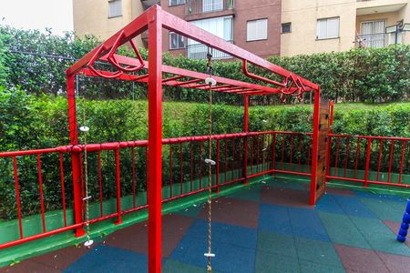 Apartamento para alugar com 50m², 2 quartos e 1 vaga Apartamento para alugar com 50m², 2 quartos e 1 vagaÁrea comum - Playground