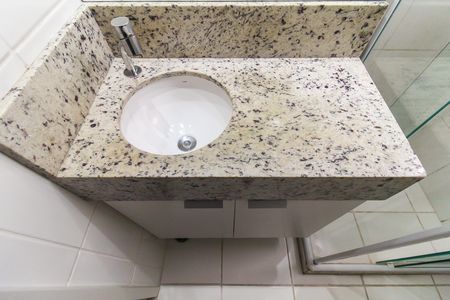 Apartamento para alugar com 50m², 2 quartos e 1 vaga Apartamento para alugar com 50m², 2 quartos e 1 vagaBanheiro