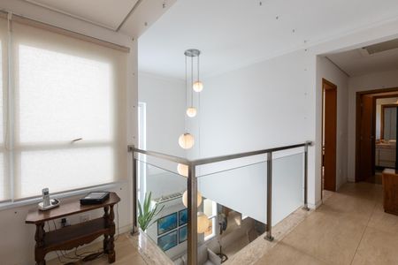 Hall dos Quartos de casa de condomínio à venda com 3 quartos, 275m² em Cidade Universitária, Campinas