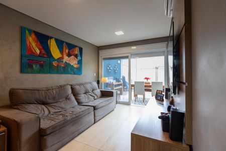 Sala de Televisão de casa de condomínio à venda com 3 quartos, 275m² em Cidade Universitária, Campinas