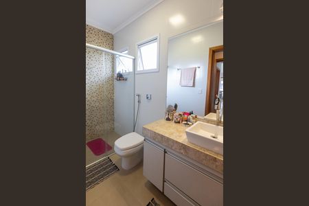 Casa de condomínio à venda com 275m², 3 quartos e 3 vagas Casa de condomínio à venda com 275m², 3 quartos e 3 vagasBanheiro Suíte 3