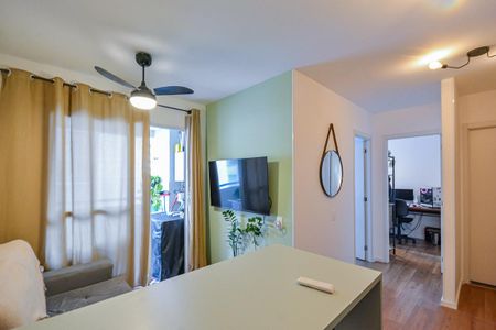 Apartamento para alugar com 47m², 2 quartos e 1 vaga Apartamento para alugar com 47m², 2 quartos e 1 vagaSala/Cozinha