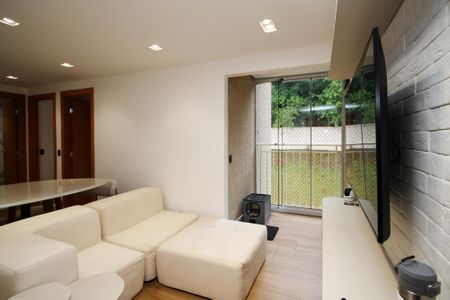 Apartamento para alugar com 48m², 2 quartos e 1 vaga Apartamento para alugar com 48m², 2 quartos e 1 vagaSala