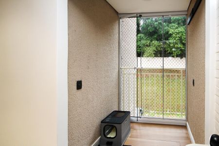 Varanda Integrada Sala de apartamento para alugar com 2 quartos, 48m² em Granja Viana, Cotia
