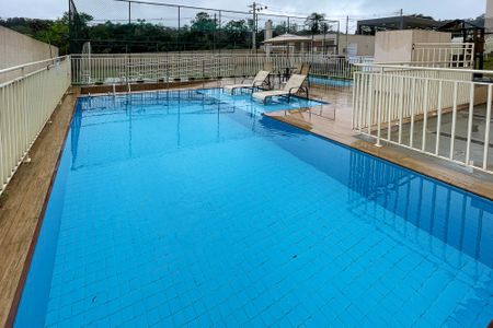 Apartamento para alugar com 48m², 2 quartos e 1 vaga Apartamento para alugar com 48m², 2 quartos e 1 vagaÁrea comum - Piscina