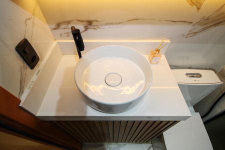 Apartamento para alugar com 48m², 2 quartos e 1 vaga Apartamento para alugar com 48m², 2 quartos e 1 vagaBanheiro