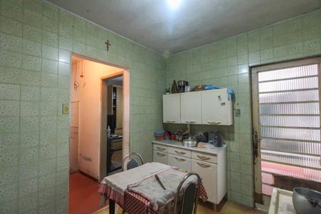 Casa à venda com 150m², 2 quartos e 3 vagas