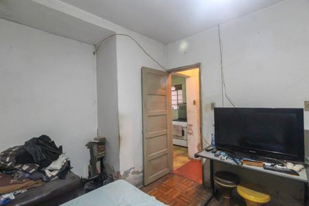 Casa à venda com 150m², 2 quartos e 3 vagas