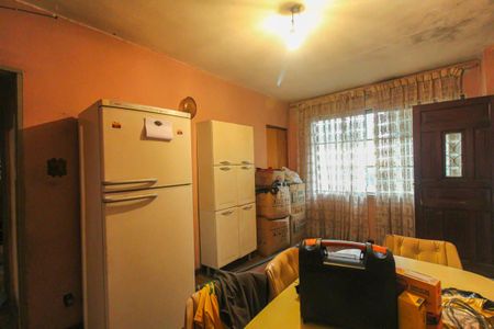 Casa à venda com 2 quartos, 150m² em Jardim Sapopemba, São Paulo