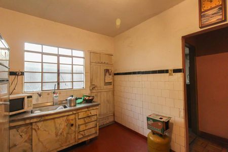 Casa à venda com 150m², 2 quartos e 3 vagas
