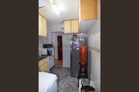 Apartamento à venda com 59m², 2 quartos e 1 vaga Apartamento à venda com 59m², 2 quartos e 1 vagaCozinha e Área de Serviço
