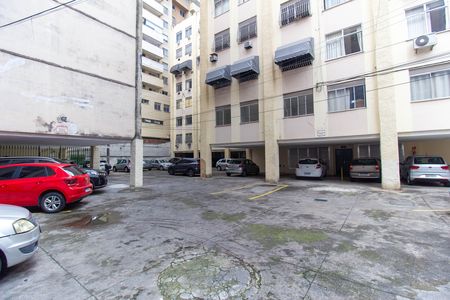 Apartamento à venda com 59m², 2 quartos e 1 vaga Apartamento à venda com 59m², 2 quartos e 1 vagaFachada