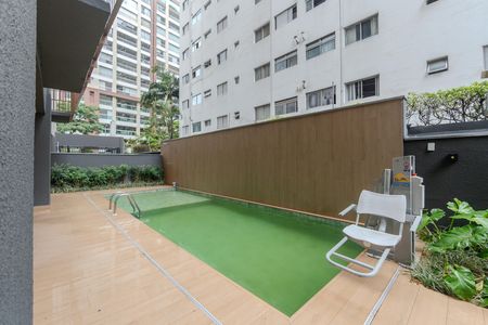 Studio à venda com 24m², 1 quarto e sem vaga Studio à venda com 24m², 1 quarto e sem vagaÁrea comum - Piscina