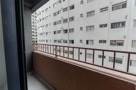 Studio à venda com 24m², 1 quarto e sem vaga Studio à venda com 24m², 1 quarto e sem vagaSacada