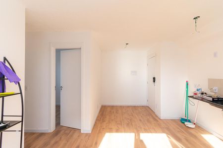 Sala de apartamento para alugar com 2 quartos, 36m² em Vila Graciosa, São Paulo
