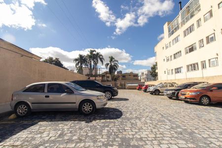 Apartamento à venda com 46m², 2 quartos e 1 vaga Apartamento à venda com 46m², 2 quartos e 1 vagaÁrea externa