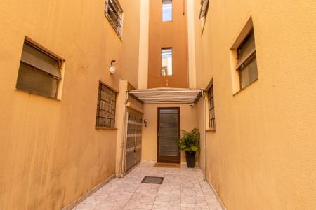Apartamento à venda com 46m², 2 quartos e 1 vaga Apartamento à venda com 46m², 2 quartos e 1 vagaFachada do bloco
