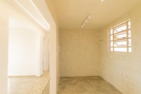 Apartamento à venda com 46m², 2 quartos e 1 vaga Apartamento à venda com 46m², 2 quartos e 1 vagaCozinha e Área de Serviço