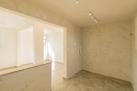 Apartamento à venda com 46m², 2 quartos e 1 vaga Apartamento à venda com 46m², 2 quartos e 1 vagaCozinha e Área de Serviço
