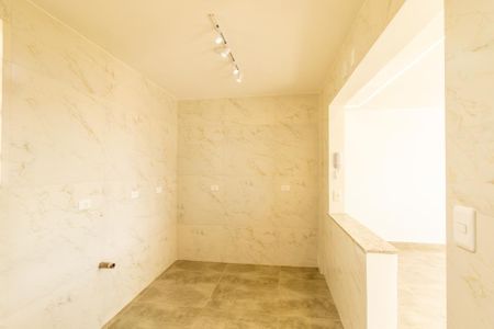 Apartamento à venda com 46m², 2 quartos e 1 vaga Apartamento à venda com 46m², 2 quartos e 1 vagaCozinha e Área de Serviço