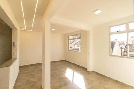 Sala de apartamento à venda com 2 quartos, 46m² em Tingui, Curitiba