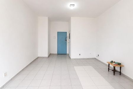 Studio para alugar com 30m², 1 quarto e sem vaga Studio para alugar com 30m², 1 quarto e sem vagaDormitório