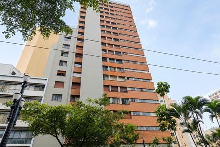 Studio para alugar com 30m², 1 quarto e sem vaga Studio para alugar com 30m², 1 quarto e sem vagaFachada
