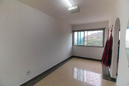 Sala de apartamento à venda com 2 quartos, 71m² em Centro, Niterói